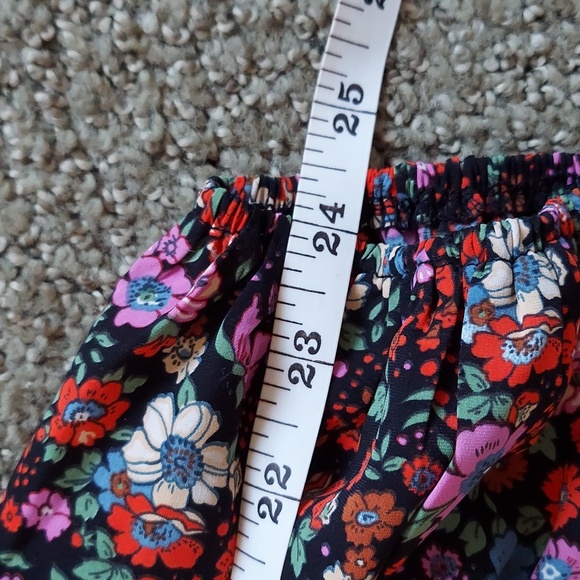 3rd + Fourth Floral Blouse - Picture 11 of 12